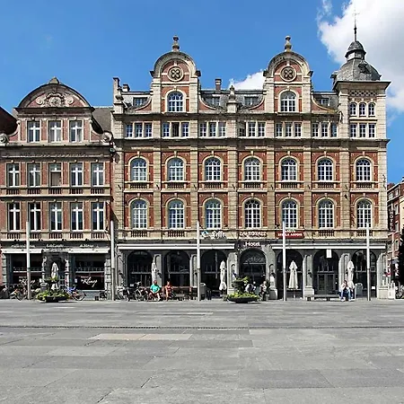 La Royale Hotel 2*