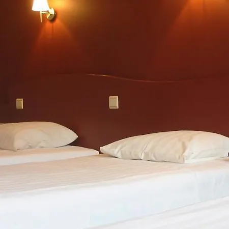 Hotel La Royale 2*