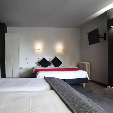 La Royale Hotel 2*