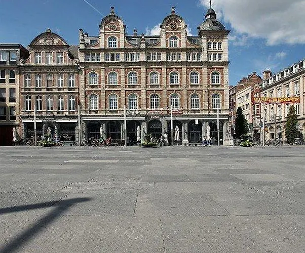 La Royale Hotel Loviano