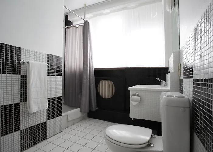 La Royale 2* Λουβέν